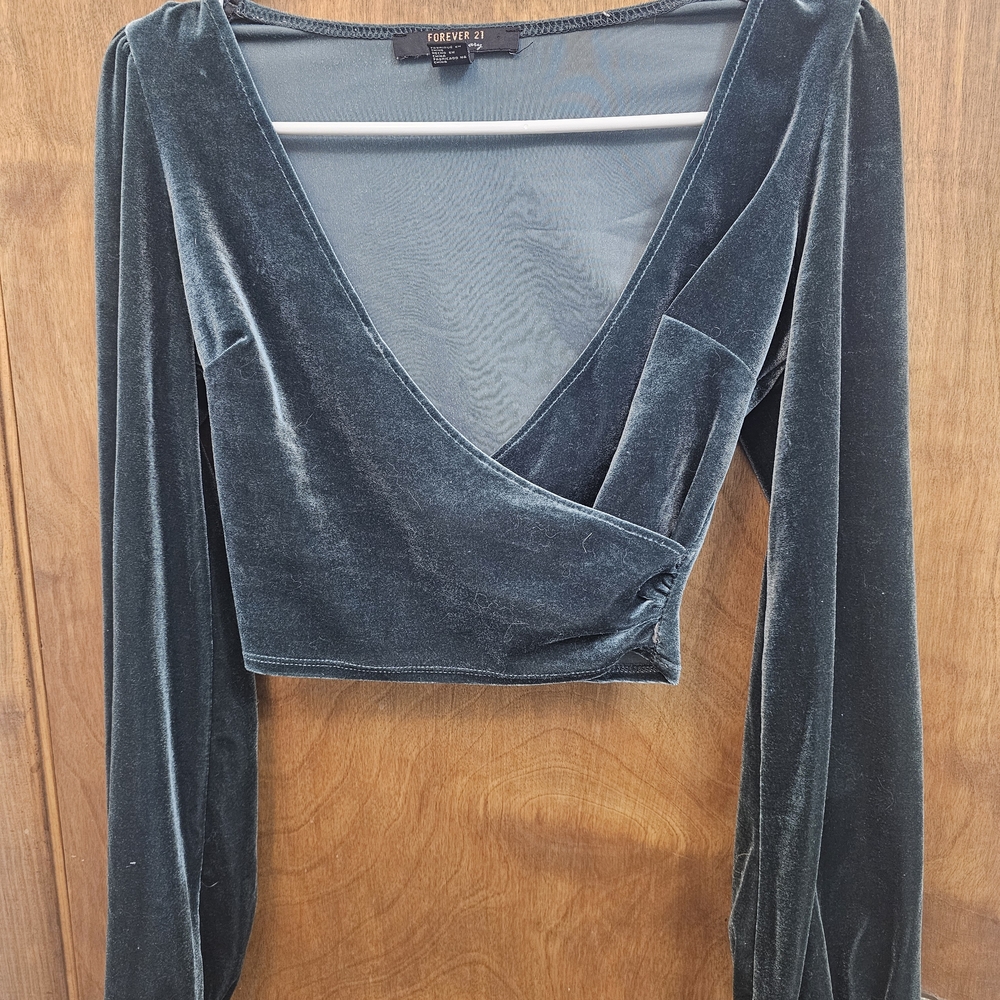 Crop Top - Deep Blue Green Velvet